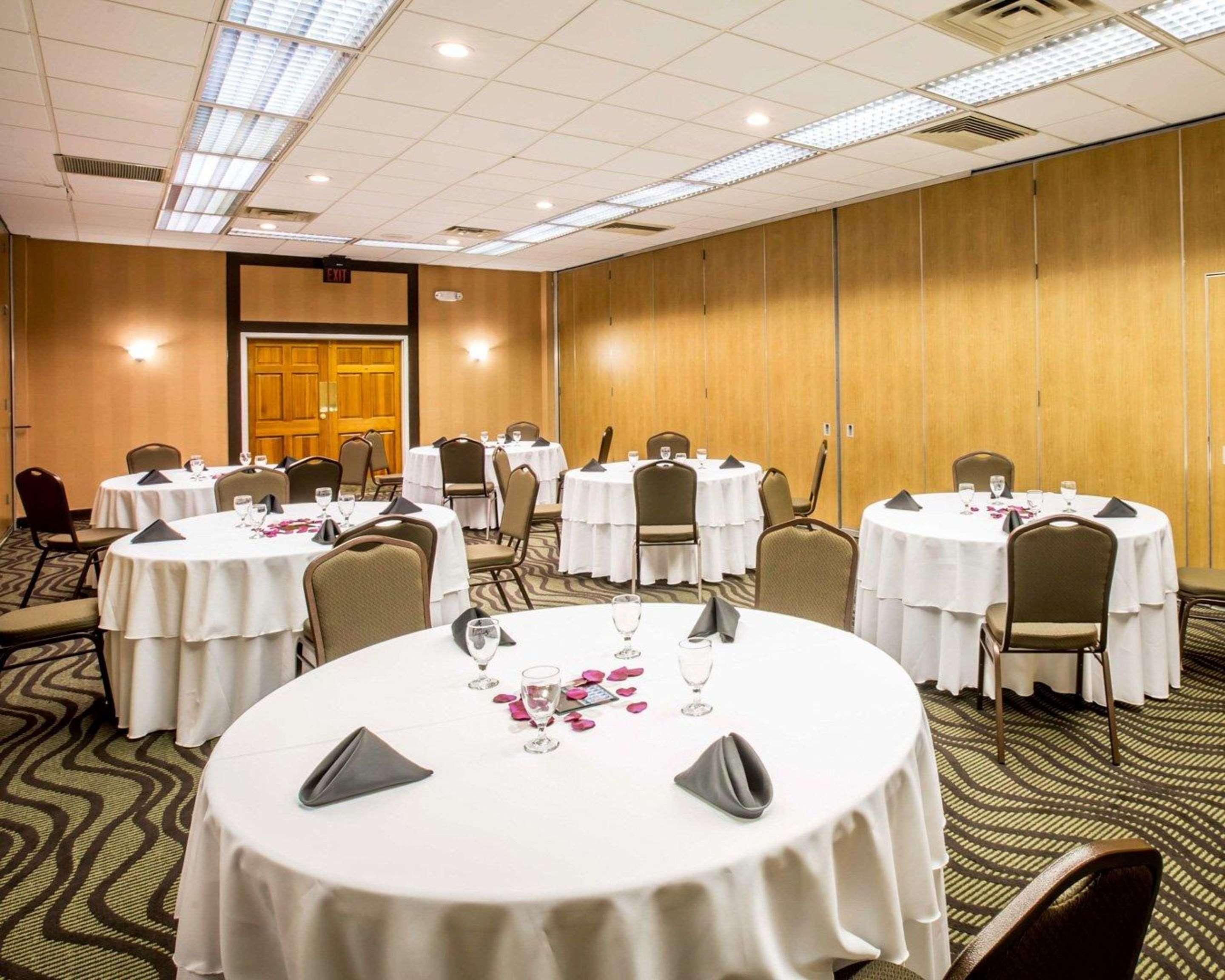 פלטצ'ר Clarion Inn Asheville Airport מראה חיצוני תמונה