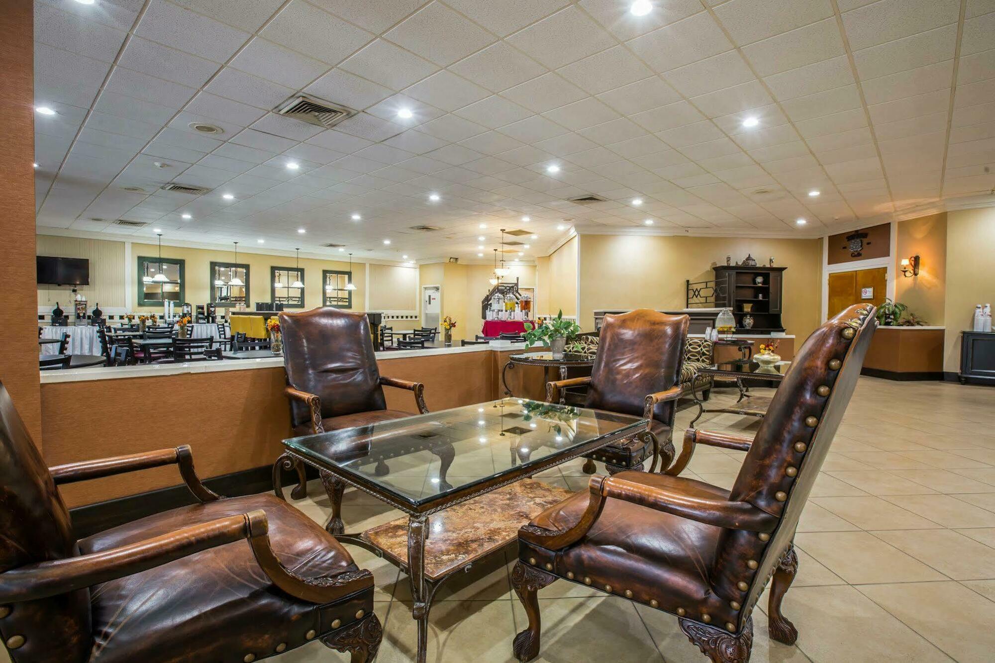 פלטצ'ר Clarion Inn Asheville Airport מראה חיצוני תמונה